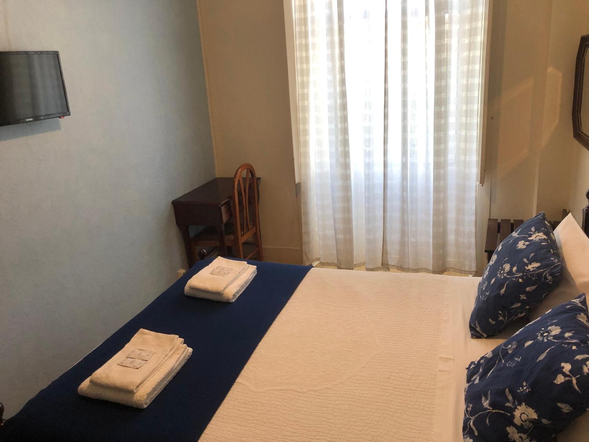 Coracoes Unidos "A Pensao" Leilighet Alcobaça Eksteriør bilde